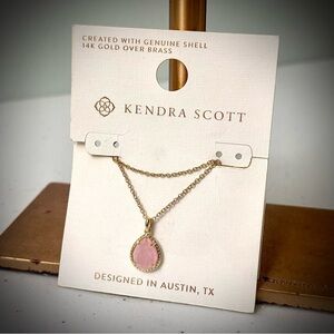 Kendra Scott Gold Chain with Pink Teardrop Pendant #NWT